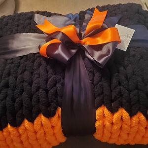 Handmade chunky knit blankets